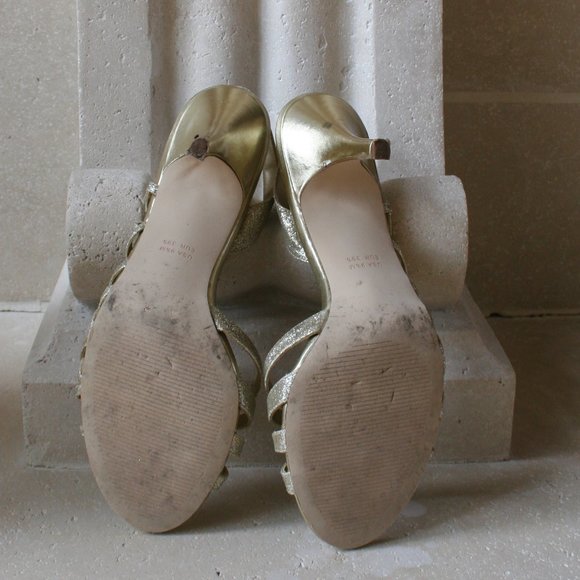 Adrianna Papell Boutique Gold Strap Heels  Size 9.5  M - Picture 6 of 9